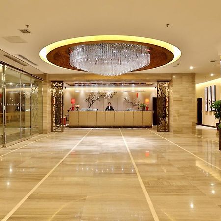 Minshan Yuanlin Grand Hotel Chongqing Interno foto